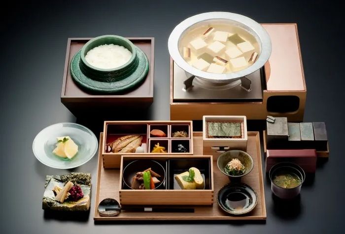 朝食